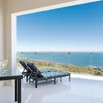 Camps Bay Blue Self-Catering Studios